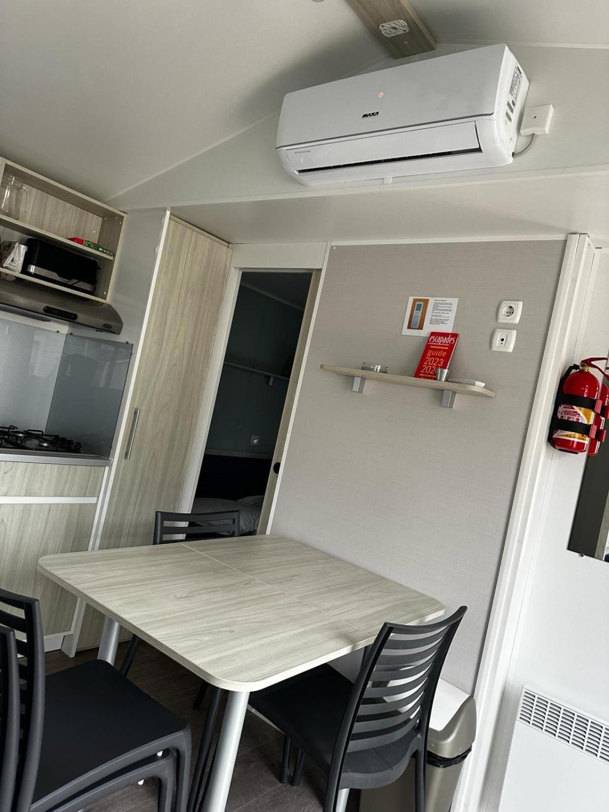 Mobilhome Clim La Falaise 4 Etoiles Narbonne Eksteriør bilde